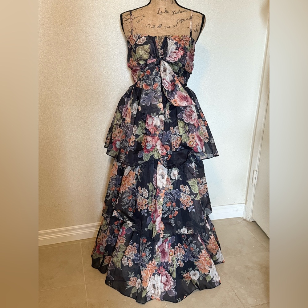 Aakaa Floral Ruffle Tiered Sweetheart Dress with bow